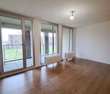 Appartement te huur: Mattenbiesstraat 46 1087 CC Amsterdam - Photo 1