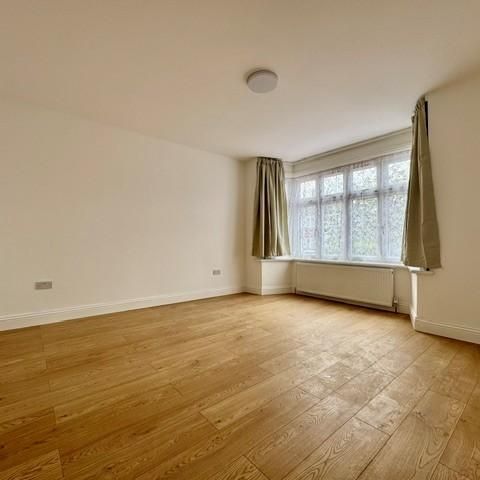 5 bedroom semi-detached house to rent - Photo 1
