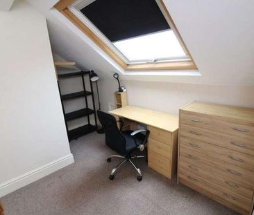 Grovesnor Square - Available April, S2 - Photo 5