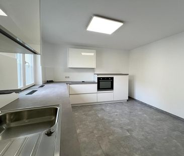 Zur Miete: Forchheim Innenstadt, neu renovierte 4-Zimmer-Wohnung mi... - Photo 3