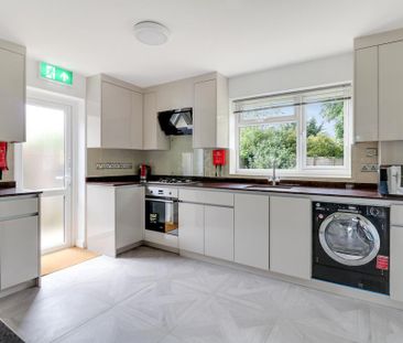 1 bedroom property to rent - Photo 4