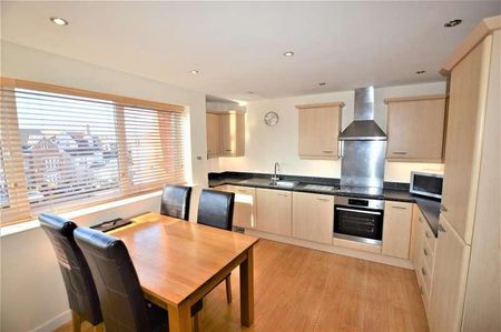 Old Town, Swindon, SN1 - Photo 5