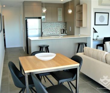 Fully furnished 2 Bedroom in The Marc - Photo 4