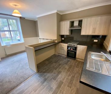 2 bedroom terraced house to rent - Photo 4