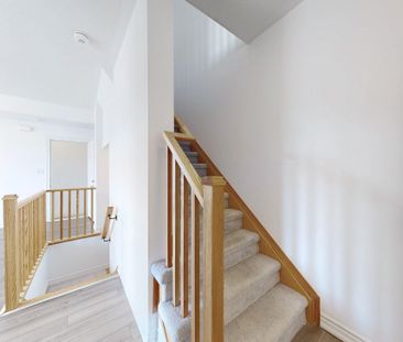 For Lease - 2730 William Jackson Drive Unit# 8, Pickering, Ontario - Photo 2