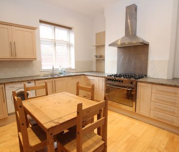 9a Newcastle Drive - Photo 4