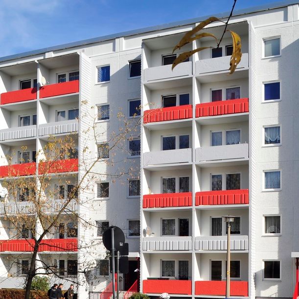 Helle 3-Zimmer-Wohnung mit Balkon - Foto 1