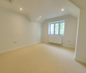 3 bedroom cottage to rent - Photo 2