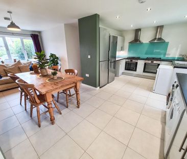 1 bedroom in a house share to rent - Photo 6