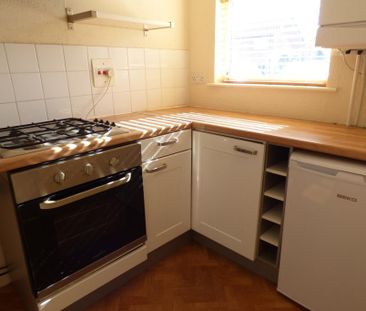 2 bedroom terraced house to rent - Photo 6