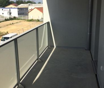 Louer appartement 3 pièces de 65 m² - Photo 3