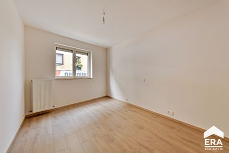 appartement 2 kamers met ondergrondse parkeerplaats - Photo 3