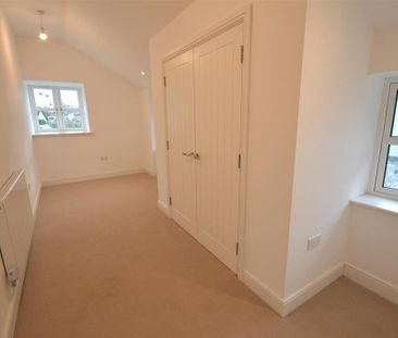 3 bedroom detached house to rent - Photo 6