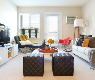 Kenwood Court - Photo 4