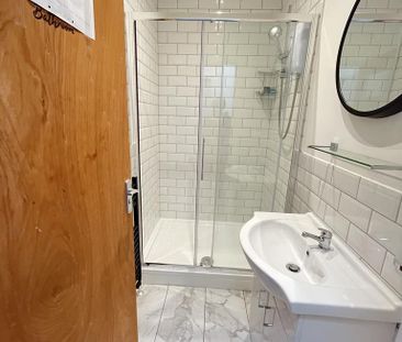 5 bedroom semi-detached house to rent - Photo 6