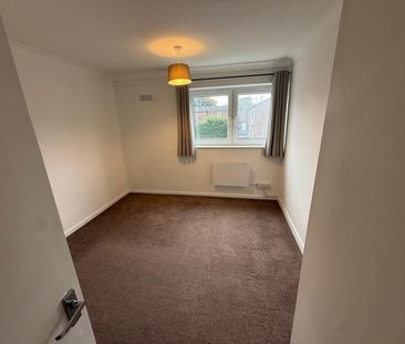 3 Bed Terraced House, Rossefield Terrace, LS13 - Photo 4