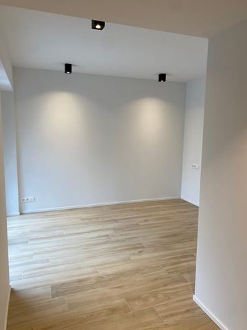 Appartement te huur - Photo 2