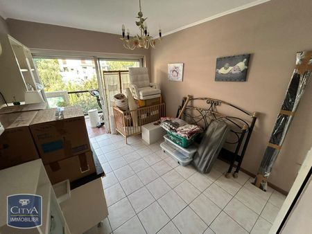 Location Appartement 3 pièces 60m² NICE 06200 - Photo 2