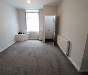 2 Bedroom End Terraced House To Rent - Photo 3