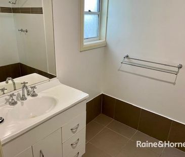 Central to Everything - Photo 4