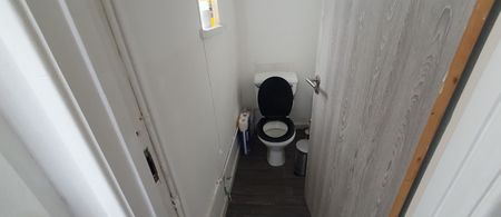 6 Minister Street, Cathays, Cardiff, CF24 4HR - Photo 2