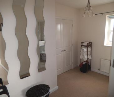 2 bedroom apartment to rent - Photo 6