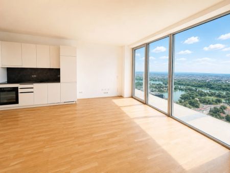 48. Etage - DC2 Tower: SKY RESIDENCES - Photo 2