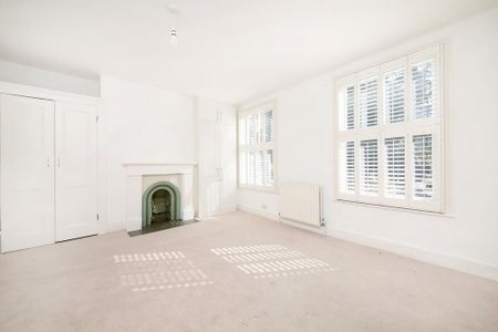 3 bedroom terraced house to rent - Photo 2