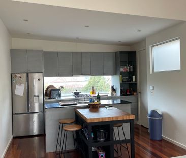 South Yarra - Photo 5