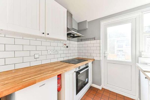 Walton Road, Plaistow, E13 - Photo 1