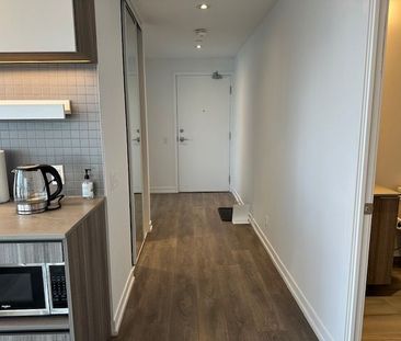 For Lease - 898 Portage, Master Bedrm Parkway Unit# 4002, Vaughan, ... - Photo 1