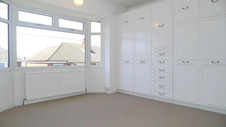 2 bedroom semi-detached house to rent - Photo 5