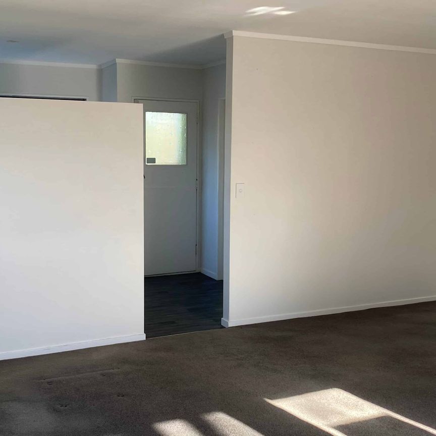 Location, Locations, Location - Photo 1