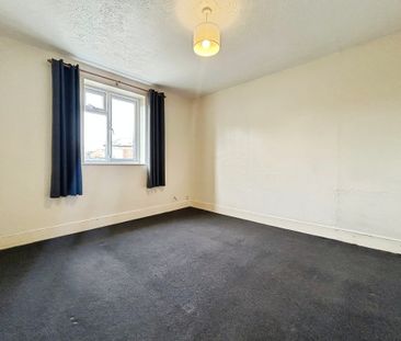 Maple Road, Bournemouth - Photo 3