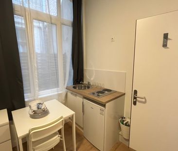 Appartement à louer 2 pièces • 12,75 m2 Lille - Photo 2