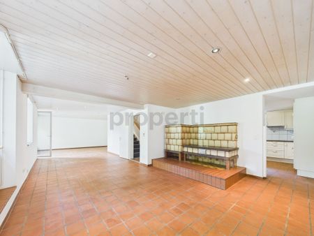 Charming 4.5-room duplex apartment in a quiet location in Wittnau - Foto 2