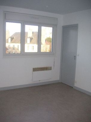 A louer appartement type F3 - Carentan - 2e étage - Photo 1