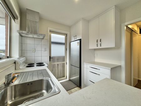 30a Purchas Street, St. Albans, Christchurch - Photo 2