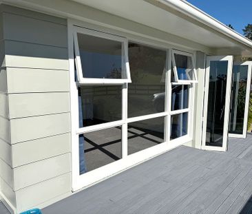 Rural & sunny minor dwelling in Waitakere Village - Photo 3