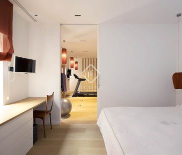 Barcelona, Catalonia 08002 - Photo 2