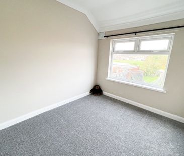 Bristol Road - Photo 2