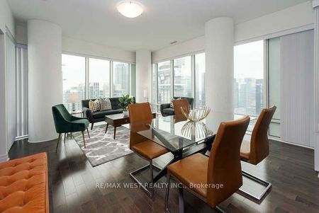 For Lease - 8 The Esplanade N/A Unit# 4002, Toronto, Ontario - Photo 5