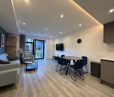 2 bedroom ground floor flat to rent - Photo 6