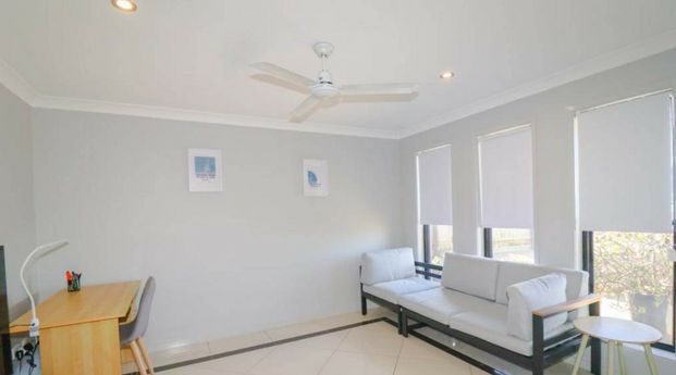 MODERN, SPACIOUS & PERFECTLY POSITIONED � EASY LIVING IN ASHFIELD - Photo 1