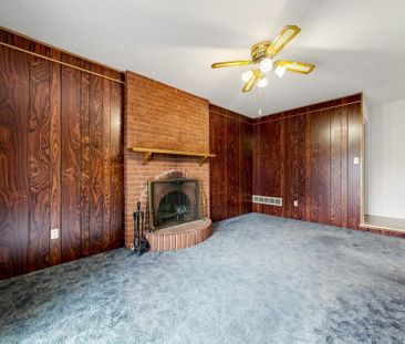 For Lease - 94 Howlett Avenue, Newmarket, Ontario - Photo 4