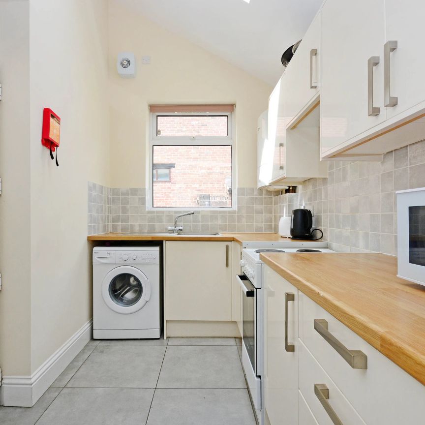 Pomona Street, Sheffield, S11 - Photo 1