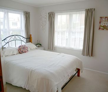 Northcote Gem - Central and Spacious - Photo 4