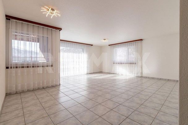 4.5 Room Apartment in Brig - Photo 1