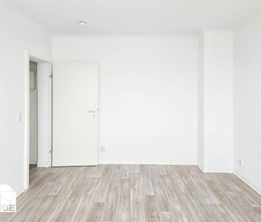 Helle 1 Raum Wohnung mit modernem Bad und neuer Ausstattung im Nord... - Photo 5