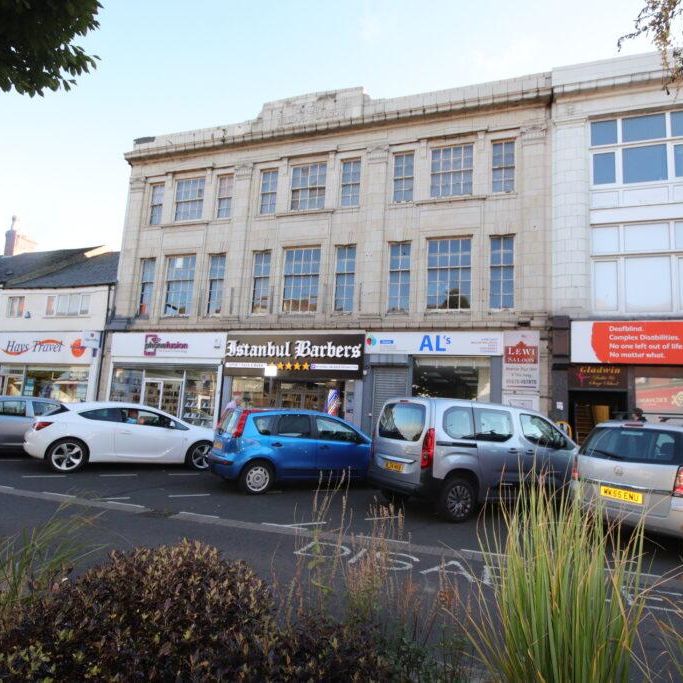 Property to rent - Photo 2